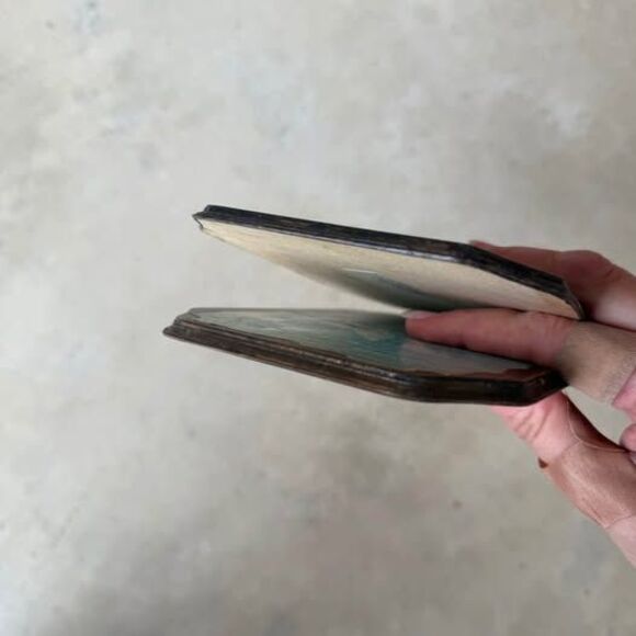 Vintage Decoupage Wall Art Wooden Plaque Set mid-century vintage ￼￼Hong Kong - Picture 5 of 5